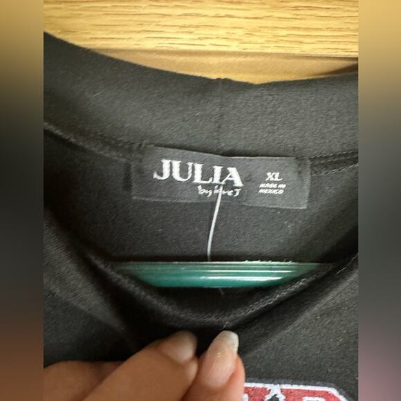 NWT Julia by Love J Motorcycle Crop Top Graphic Tee Juniors XL NWT - Picture 2 of 4